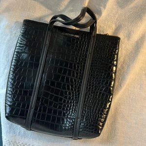 Elizabeth and James crossbody